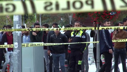 - Kapüşonlu şüphelinin bıraktığı şüpheli çanta fünyeyle patlatıldı