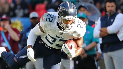 Henry goes UP and over the pile on third-down conversion