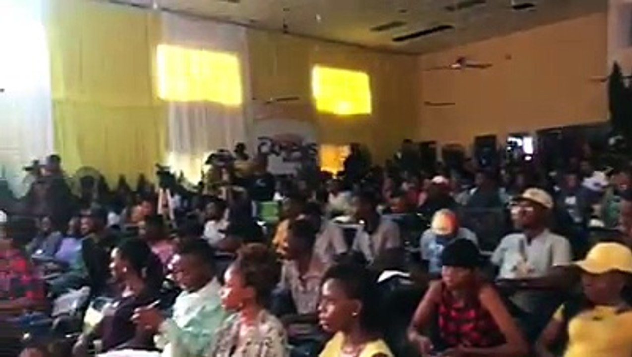 A beneficiary of MTN Foundation scholarship (Akpanika Effanga) and an alumni of the University of Calabar, speaking at the talk series today in UniCal. #MTNPuls