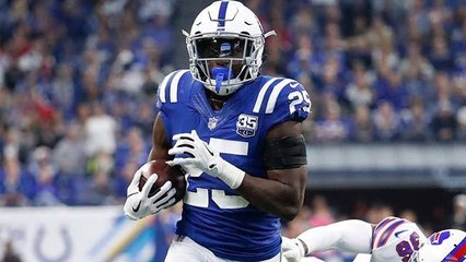 Mack goes untouched for 29-yard rushing touchdown