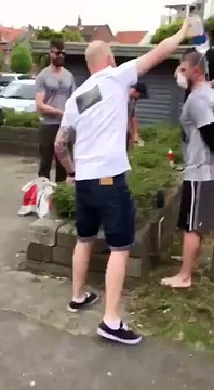 Mettre le feu à son pote pour son anniversaire... FAIL brulant