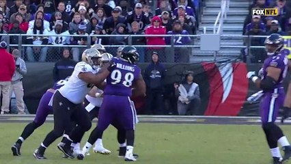 Brees floats pass over defender to Michael Thomas for 32 yards