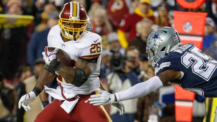 Adrian Peterson gallops into the red zone