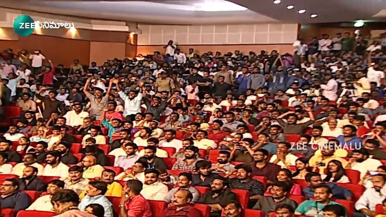 Jr.NTR Best Speech at Aravinda Sametha Success Meet | Balakrishna | Zee Cinemalu