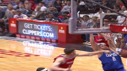 Dunk of the Night: Danilo Gallinari