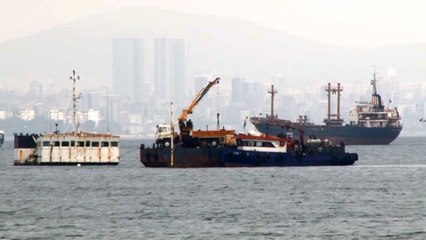 Batan Gemi Sökülerek Parçalandı