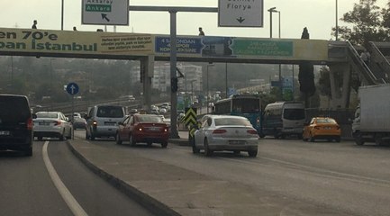 Trafik Bahanesiyle E-5'i Birbirine Kattılar