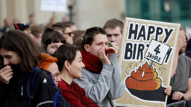 10.000 bei Anti-Pegida Demo in Dresden