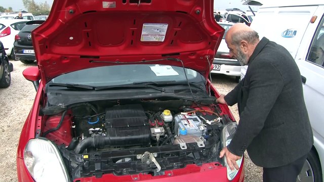 Kredi faizlerinin artması ikinci el otomobil piyasasını vurdu