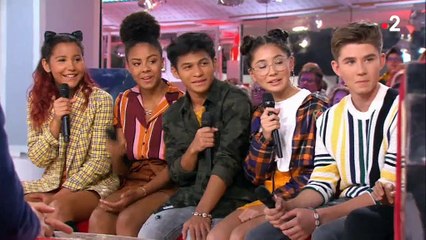 Yannick Noah raconte une anecdote très drôle à Michel Drucker son son passé de tennisman