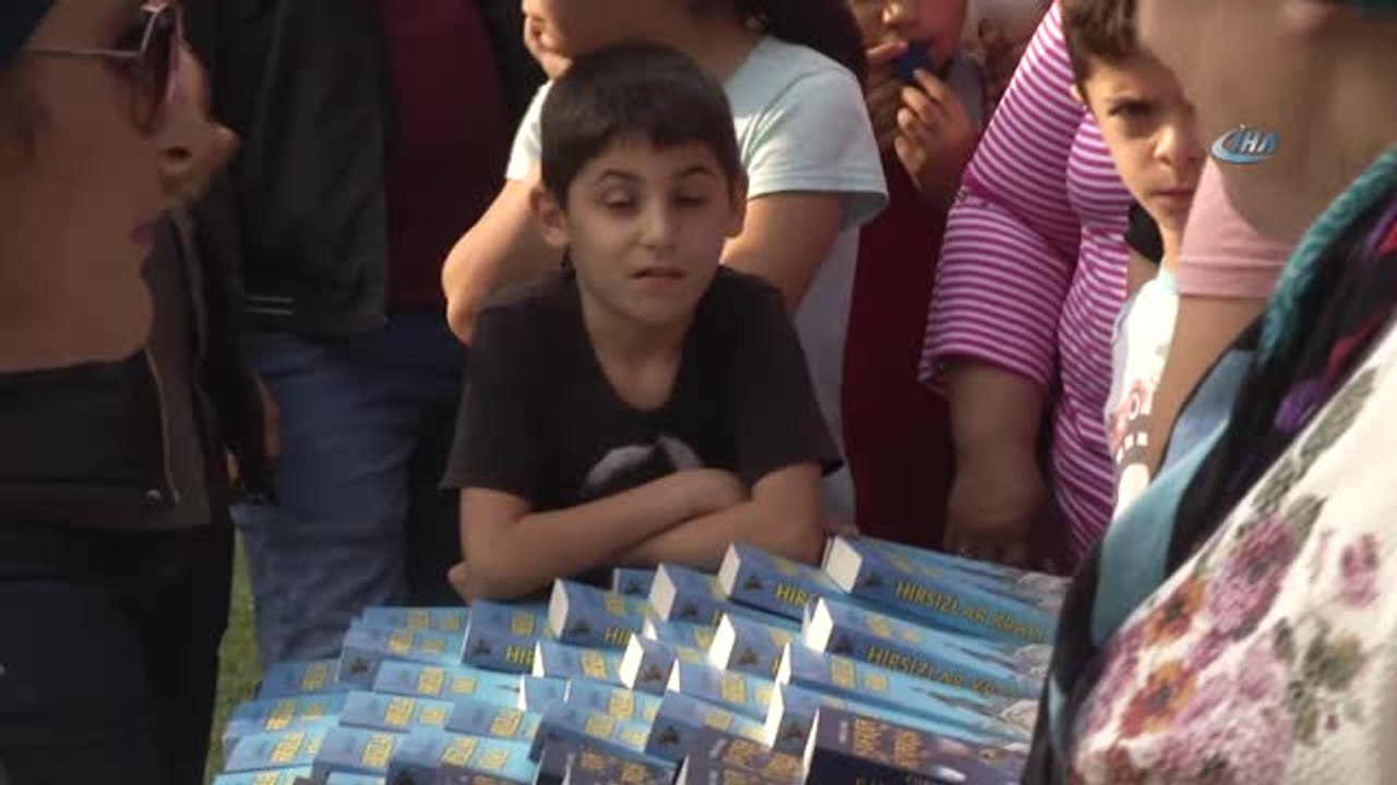 Konak'ta Cumhuriyet Coşkusu Sürüyor