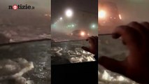 Roma, i danni della grandinata: auto bloccate nel ghiaccio e Metropolitana allagata | Notizie.it