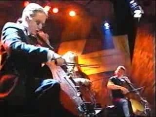 Apocalyptica - For whom the bell tolls (Live in Warszawa)