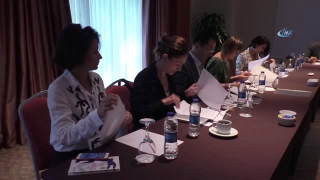 Türkiye'de Güzellik Algısı ve Estetiğe Bakış: En Çok Fazla Kilolarımızdan Şikayetçiyiz.