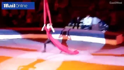 لقطات مرعبة: لحظة سقوط لاعبة جمباز أمام الجمهور