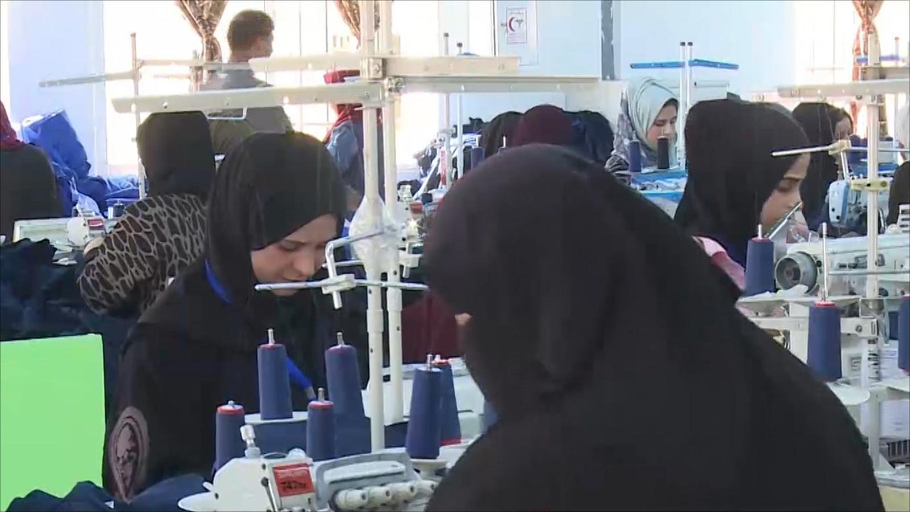 مساع لتأسيس منصة استثمارية توفر فرص عمل للاجئين