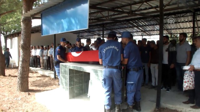 Kazada ölen uzman çavuşun cenaze namazını imam babası kıldırdı - ANTALYA