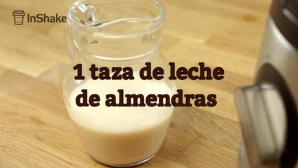 Batido de plátano y leche de almendras