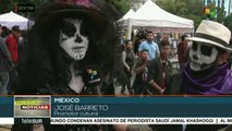 Se alistan los mexicanos para celebrar el Día de Muertos