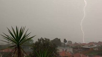 Quand la foudre frappe vraiment tout près...