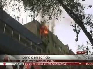 Se registra incendio en inmediaciones del cine "Palacio Chino"