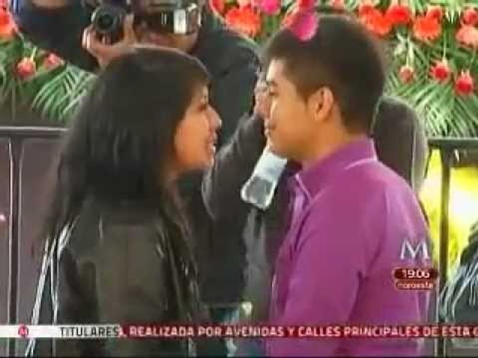 Establece Iztacalco récord de bodas colectivas con 412