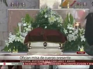 Llevan a cabo misa de cuerpo presente del secretario de Turismo