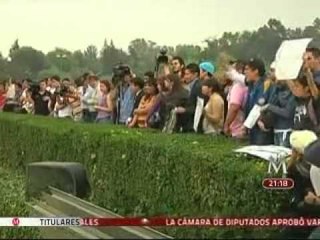 Encapuchados mantienen paro en rectoría