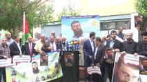 Lübnan'da, Açlık Grevindeki Filistinli Tutuklulara Destek Gösterisi