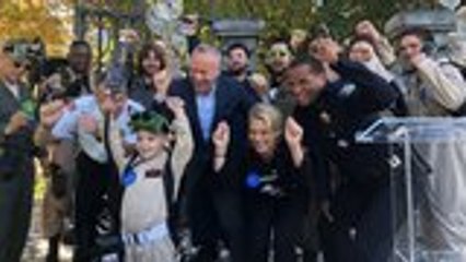 Five-Year-Old London Green Becomes Honorary Ghostbuster for a Day | THR News
