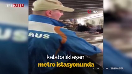 Roma'da CSKA Moskovalı taraftarların bindiği yürüyen merdiven çöktü