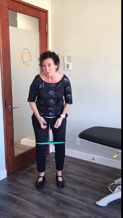 Hip Stability and Strength -  Functional Squats With Thera-band For Gluteus Medius Strengthening
