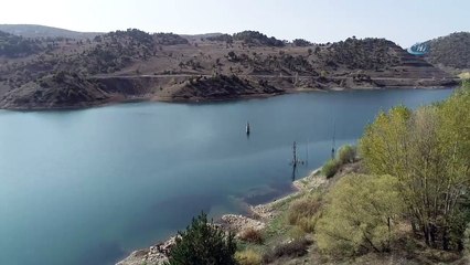 Köy Sular Altında Kaldı, Yalnız Minare Havadan Görüntülendi