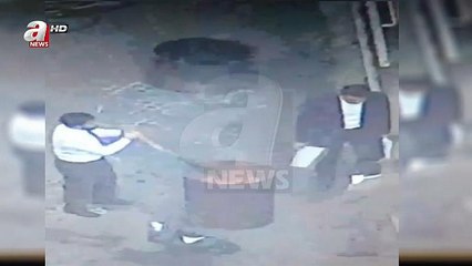 ویدئو: سوزاندن کاغذ در داخل کنسولگری عربستان در استانبول