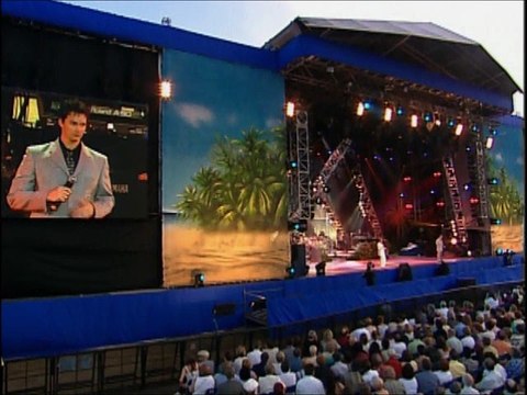 VITA MIA – CLIFF RICHARD LIVE IN THE PARK – [THE CLIFF RICHARD COLLECTION]