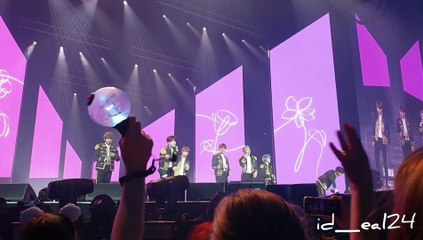 [FANCAM] BTS (방탄소년단) - Presentation   Paris   First Europe Tour 181019