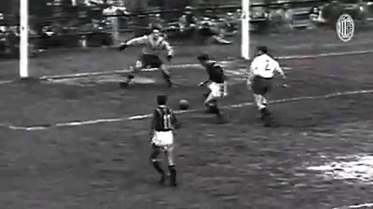 We remember Gunnar Nordahl the man who scored the most goals in #ACMilan history, on what would have been his 97th birthday Oggi Gunnar Nordahl avrebbe compi
