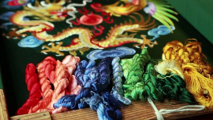 Art of Peking embroidery