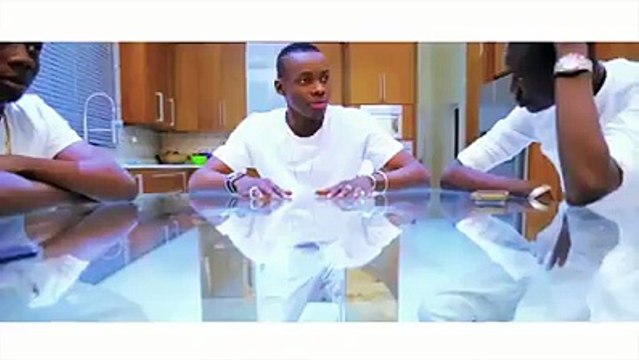 #Misiki - Voila notre son du moment. Tu rentres chez toi fatiguée, tu mets ca, la forme revient tout de suite : Sidiki Diabaté te dit fais-moi confiance. Superb