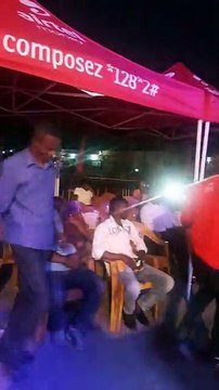 Remise des lots aux gagnants de la promo Rentrée scolaire au Camp Comus de Moukondo (Brazzaville)