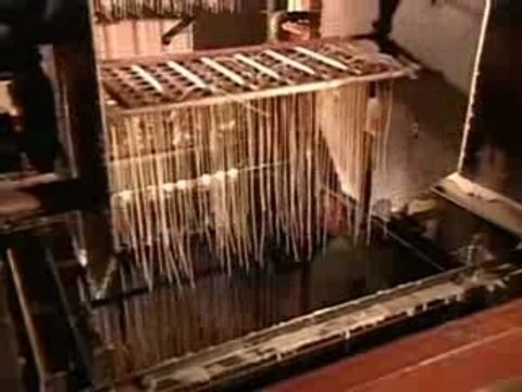 Comment C'Est Fait - Chandelles