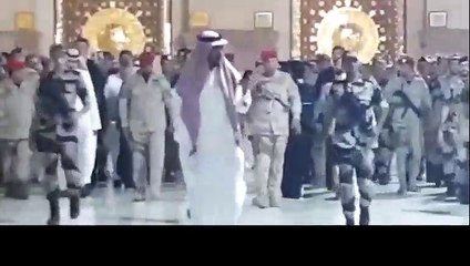 Imran Khan's Video Inside Roza-e-Rasool (SAW) During Second Visit To Saudi Arabia