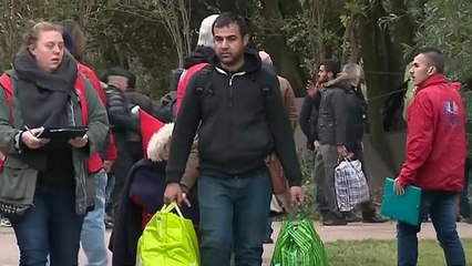 فرنسا تقوم بسادس إخلاء خلال خمسة أشهر لمخيم غراند سينت للمهاجرين