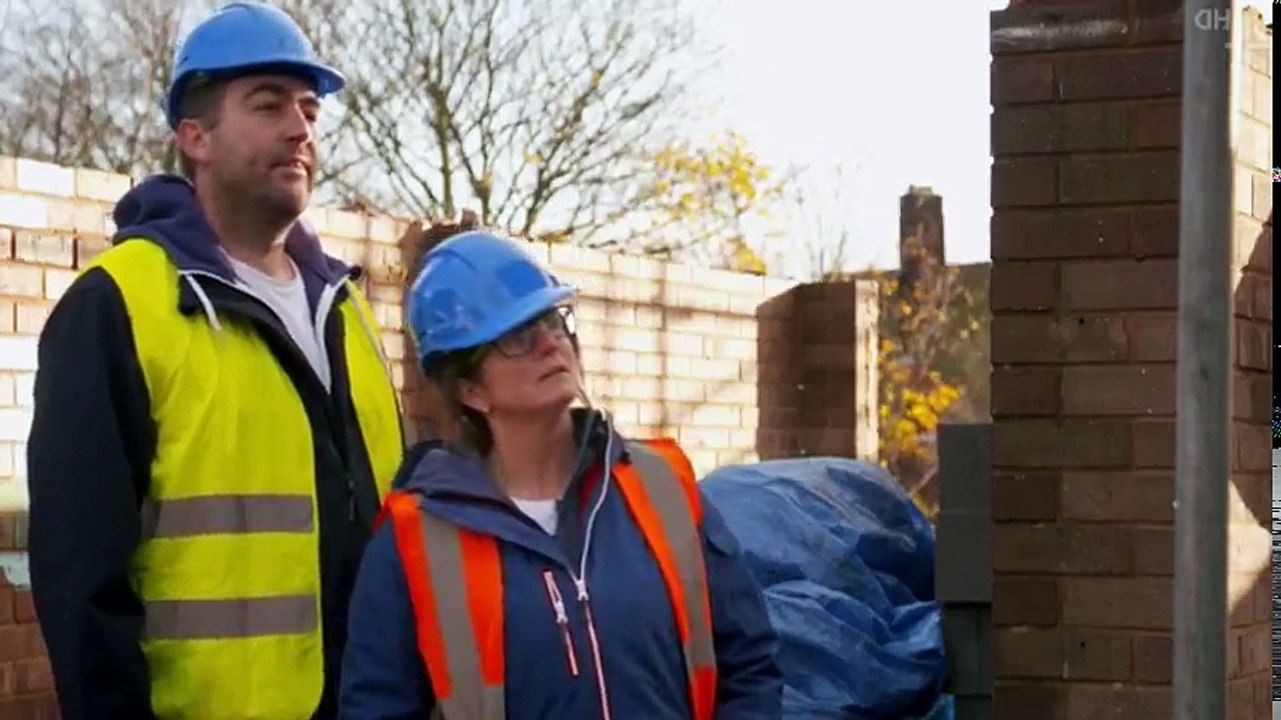 Grand Designs S17 - Ep08 The Wirral Floating Timber House HD Watch