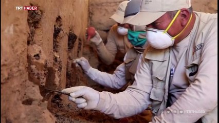 Peru'da 800 yıllık 19 ahşap heykel bulundu