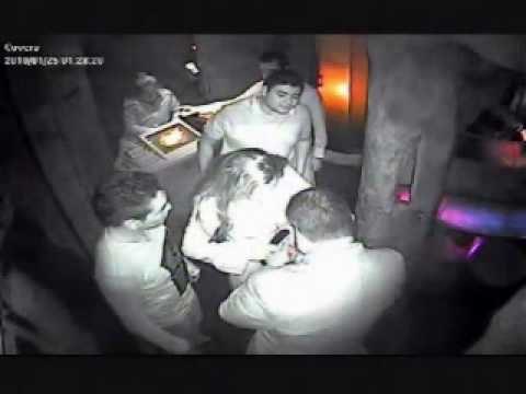 Cabañas y 'El JJ' llegaron al Bar Bar casi al mismo tiempo