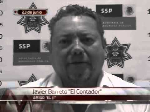 'El JJ' y Cabañas en los baños del Bar Bar