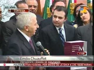 Exhorta Cordero a legisladores a discutir Paquete Económico 2012 responsablemente.