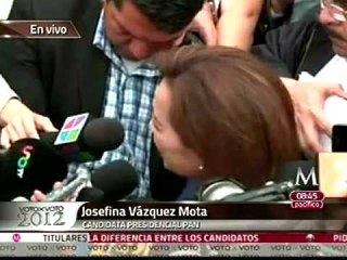 Dice Josefina estar tranquila tras emitir su voto