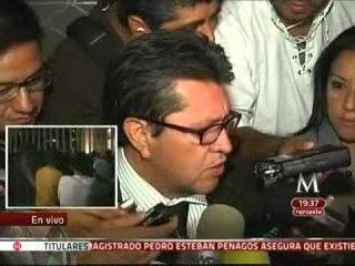 Obrador deja casa de campaña, Monreal informó que mañana AMLO dará su postura